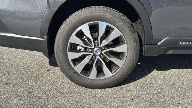 new 2025 Subaru Outback car, priced at $43,947