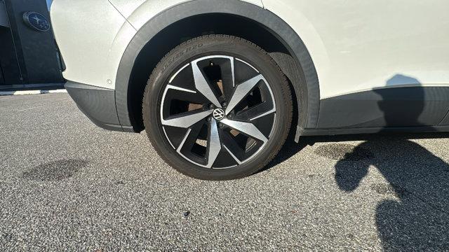 used 2023 Volkswagen ID.4 car, priced at $22,726