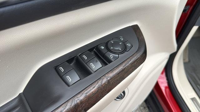 used 2021 GMC Acadia car, priced at $27,999