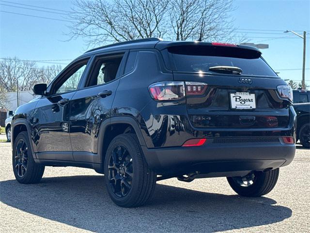 new 2025 Jeep Compass car, priced at $29,986