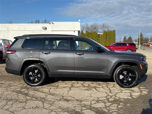 new 2025 Jeep Grand Cherokee L car, priced at $47,220