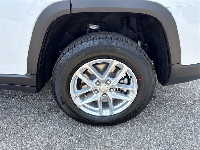 new 2025 Jeep Grand Cherokee L car, priced at $43,375