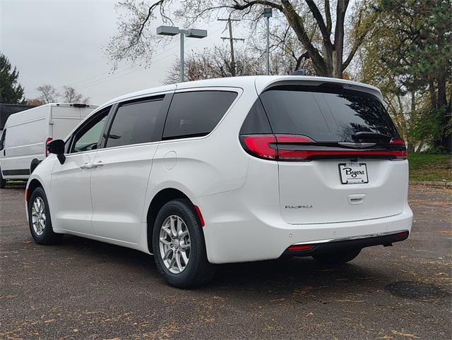 new 2026 Chrysler Pacifica car, priced at $43,420