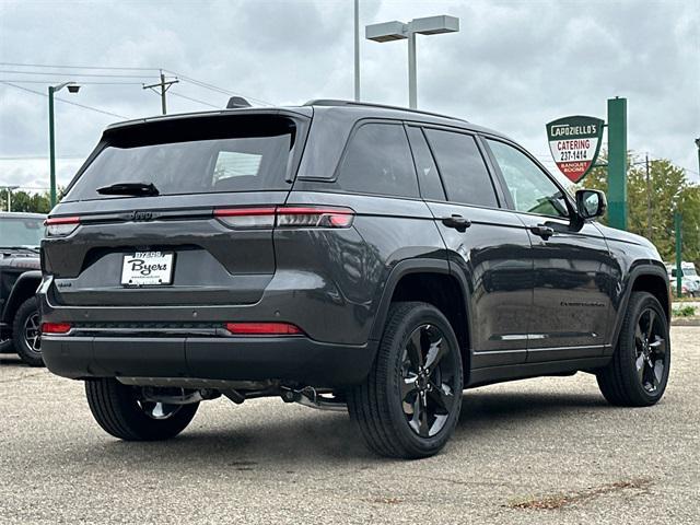 new 2025 Jeep Grand Cherokee car, priced at $45,260