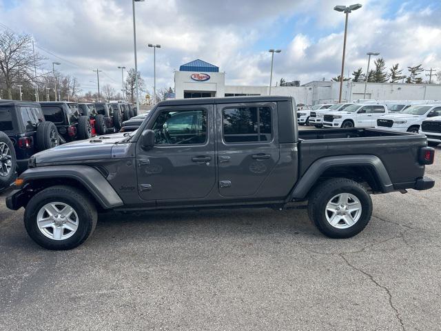 used 2023 Jeep Gladiator car, priced at $28,265