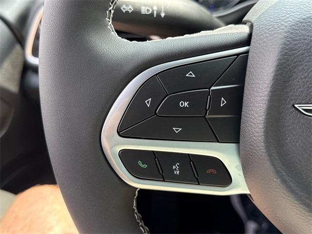 new 2025 Chrysler Pacifica car, priced at $42,191