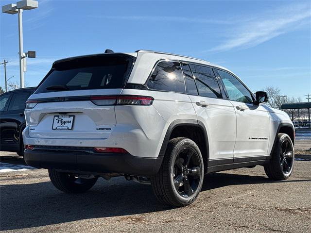 new 2025 Jeep Grand Cherokee car, priced at $45,987