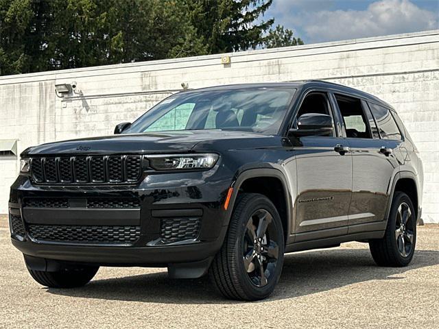 new 2025 Jeep Grand Cherokee L car, priced at $47,220