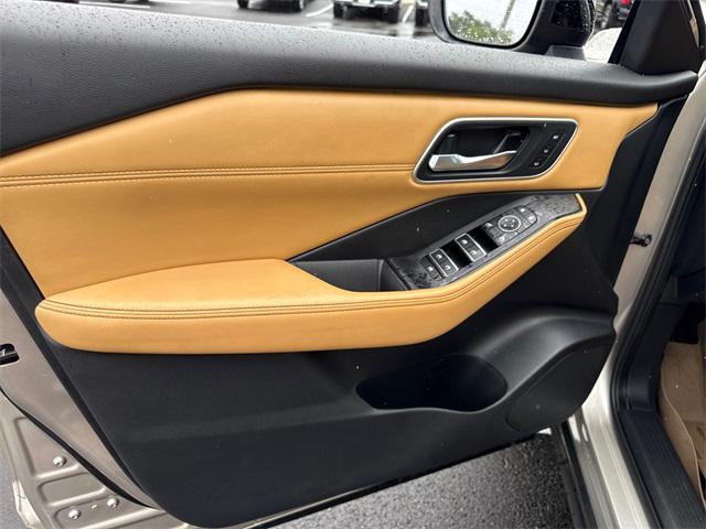 used 2021 Nissan Rogue car, priced at $24,960