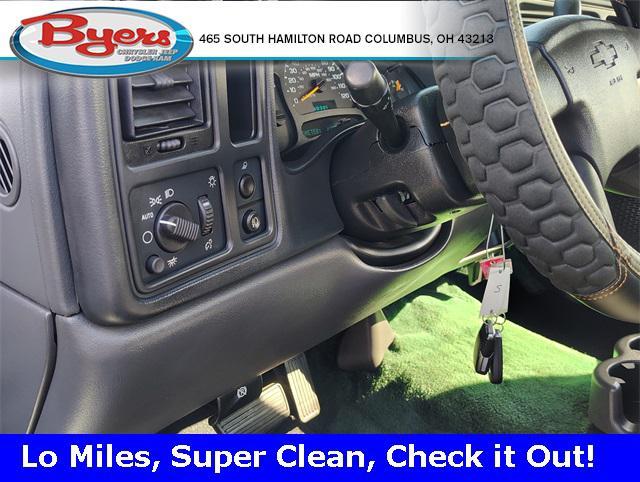 used 2005 Chevrolet Silverado 1500 car, priced at $11,995