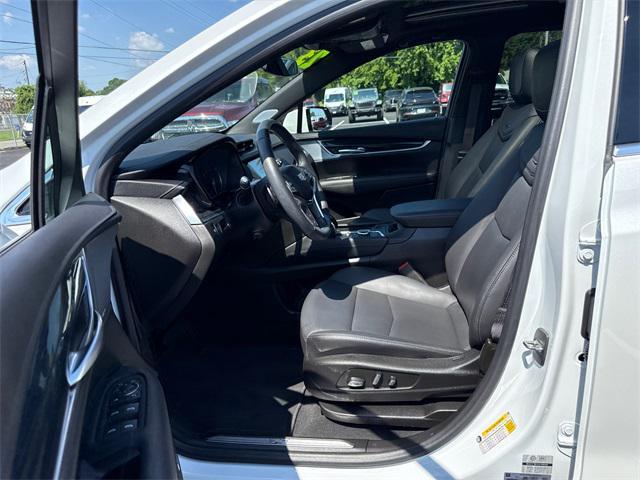 used 2023 Cadillac XT5 car, priced at $34,949
