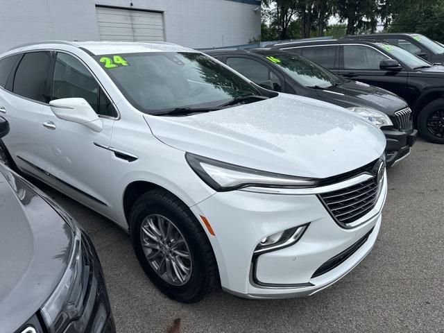 used 2024 Buick Enclave car, priced at $38,057