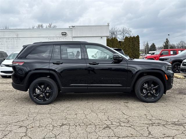 new 2025 Jeep Grand Cherokee car, priced at $43,487