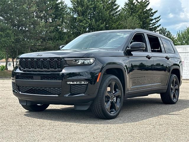 new 2024 Jeep Grand Cherokee L car, priced at $57,130