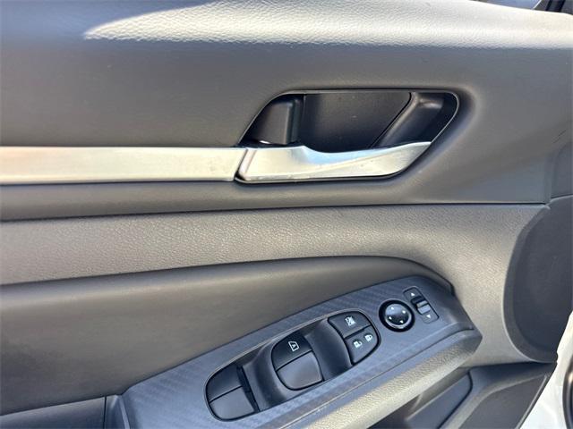 used 2022 Nissan Altima car, priced at $19,289