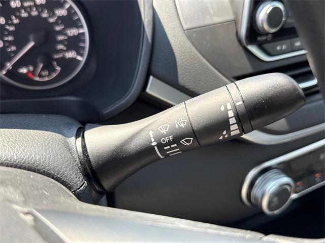 used 2022 Nissan Altima car, priced at $19,289