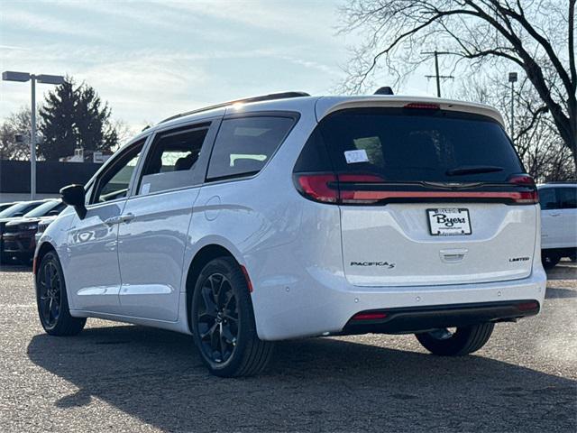 new 2025 Chrysler Pacifica car, priced at $50,763