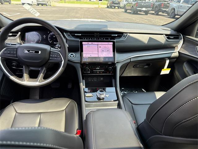 new 2025 Jeep Grand Cherokee L car, priced at $49,798