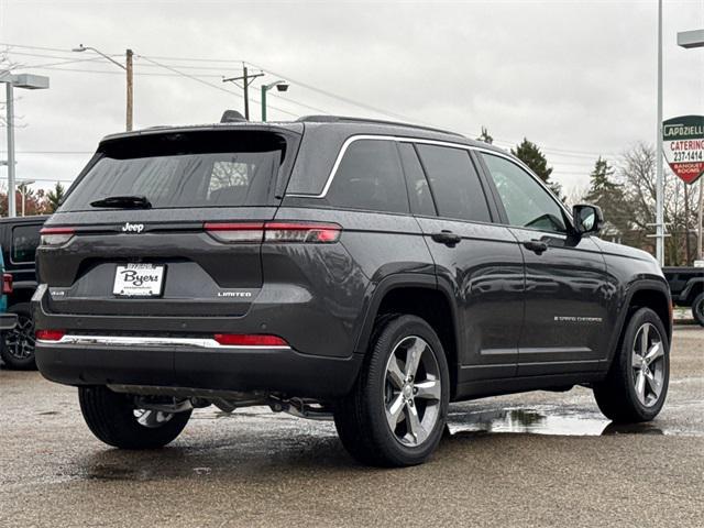 new 2025 Jeep Grand Cherokee car, priced at $52,198