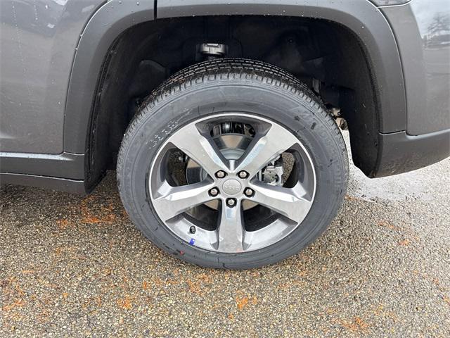 new 2025 Jeep Grand Cherokee car, priced at $50,287