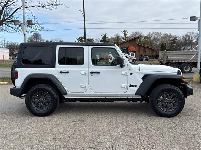 new 2025 Jeep Wrangler car, priced at $45,665