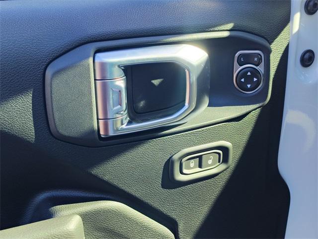 new 2026 Jeep Gladiator car, priced at $47,987