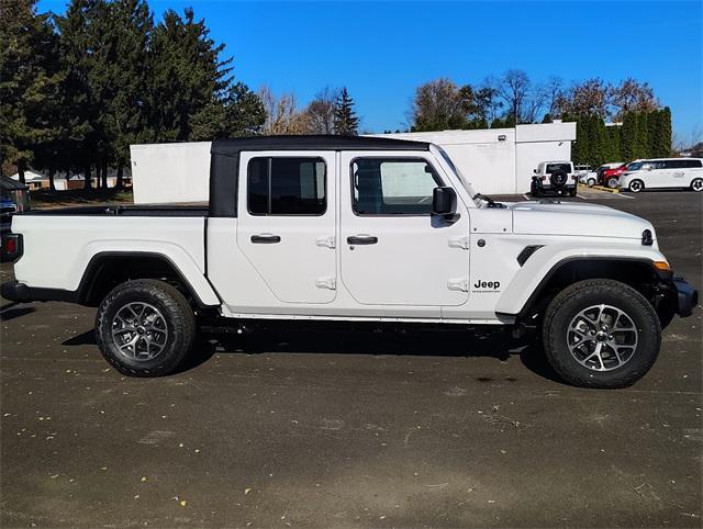new 2026 Jeep Gladiator car, priced at $47,987