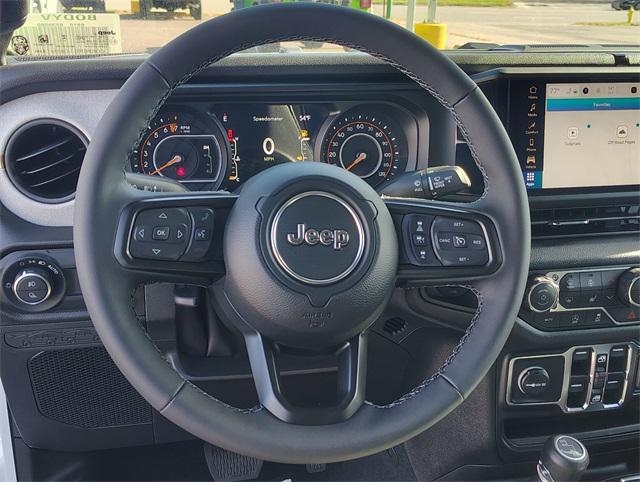 new 2026 Jeep Gladiator car, priced at $47,987