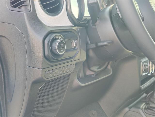 new 2026 Jeep Gladiator car, priced at $47,987