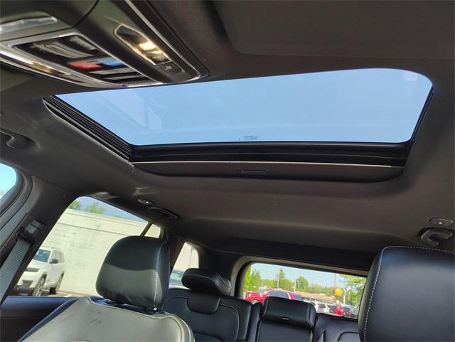new 2025 Jeep Grand Cherokee car, priced at $42,037