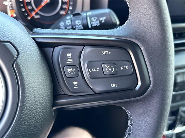 new 2025 Jeep Wrangler car, priced at $55,648