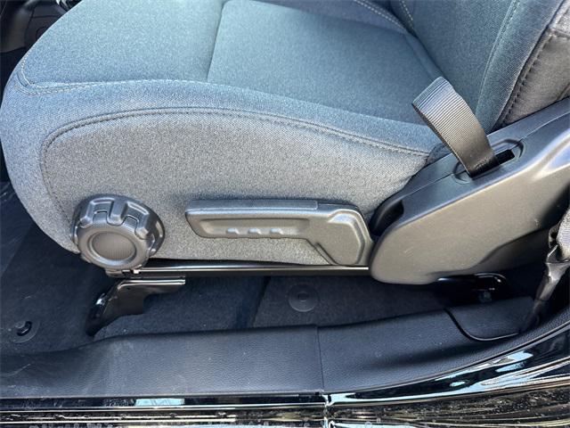 new 2025 Jeep Wrangler car, priced at $55,648