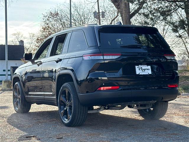 new 2025 Jeep Grand Cherokee car, priced at $52,288