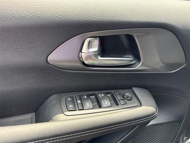 new 2025 Chrysler Voyager car, priced at $39,391