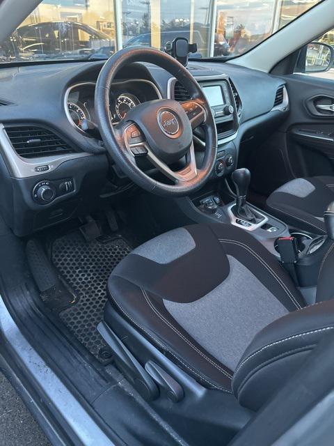 used 2014 Jeep Cherokee car, priced at $10,942