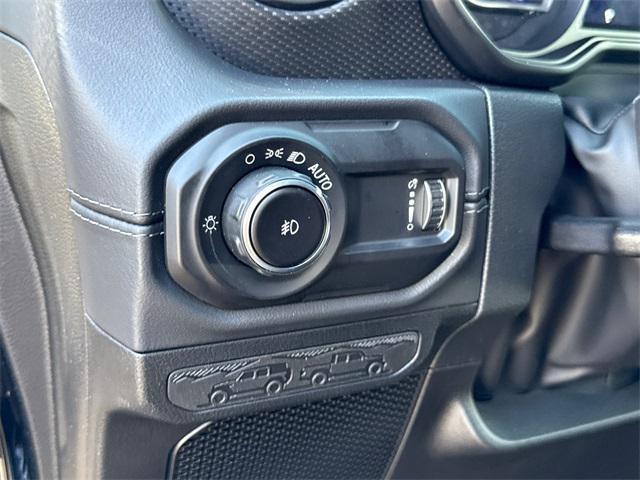 new 2025 Jeep Wrangler car, priced at $61,648