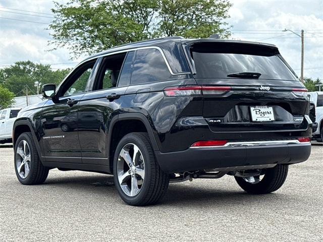 new 2025 Jeep Grand Cherokee car, priced at $49,351