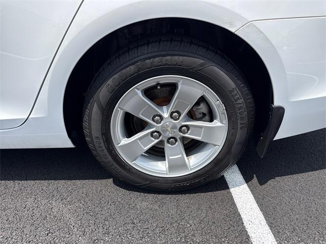 used 2014 Chevrolet Malibu car, priced at $7,324
