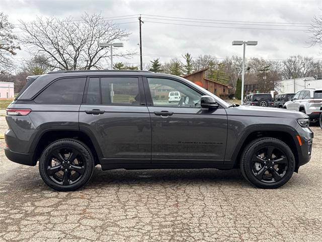 new 2025 Jeep Grand Cherokee car, priced at $49,655