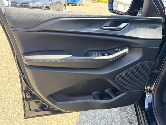 new 2025 Jeep Grand Cherokee car, priced at $44,959