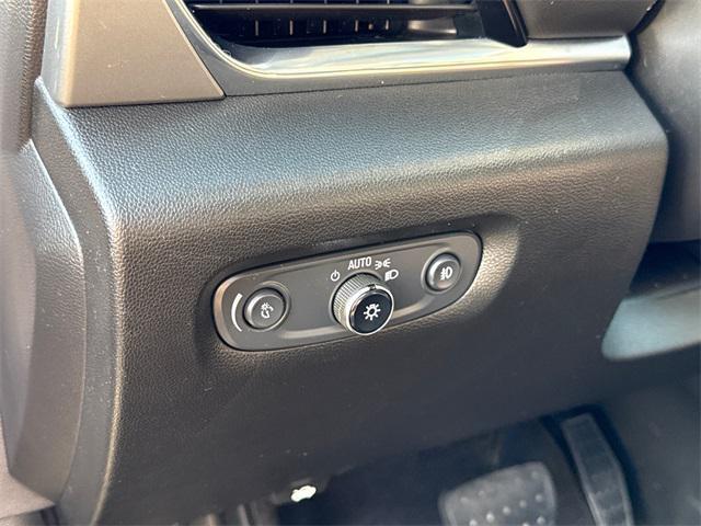 used 2019 Chevrolet Traverse car, priced at $21,182