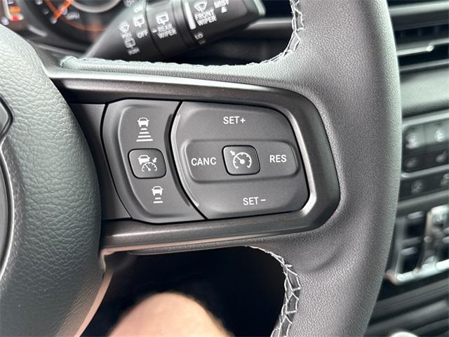 new 2025 Jeep Wrangler car, priced at $46,991