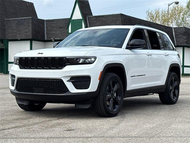 new 2025 Jeep Grand Cherokee car, priced at $48,275