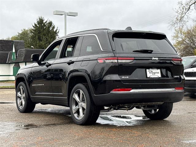 new 2025 Jeep Grand Cherokee car, priced at $52,198