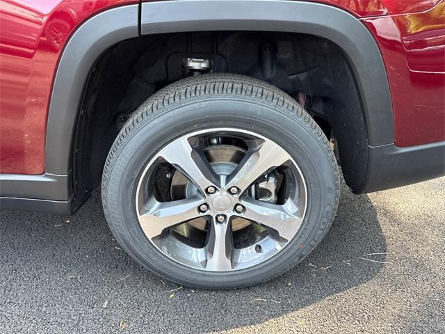 new 2025 Jeep Grand Cherokee L car, priced at $47,487