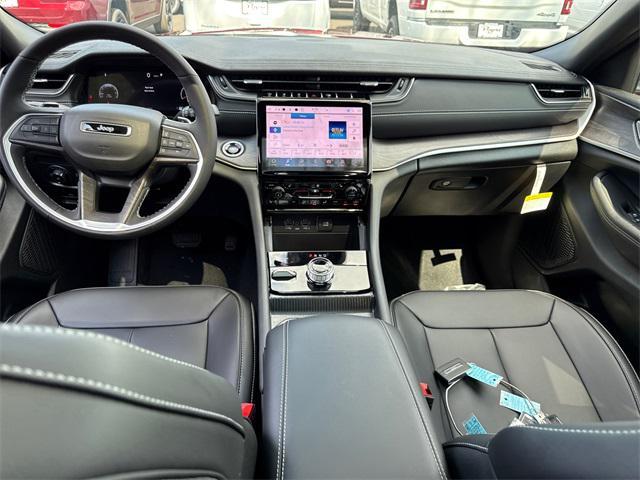 new 2025 Jeep Grand Cherokee L car, priced at $51,298
