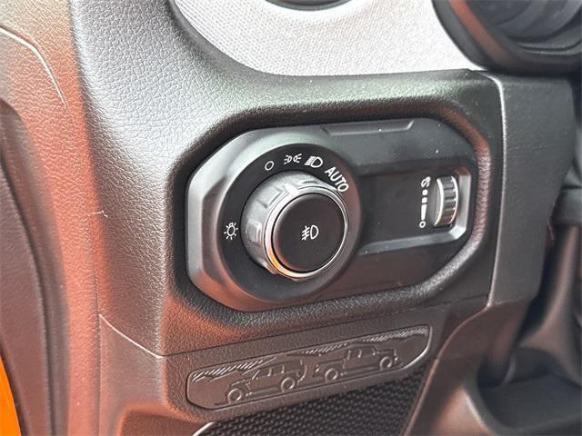 new 2025 Jeep Wrangler car, priced at $53,735