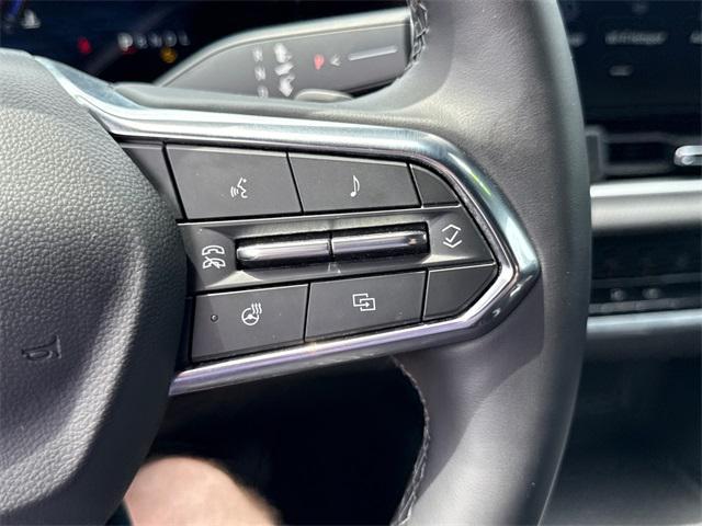 used 2025 Chevrolet Equinox car, priced at $27,969