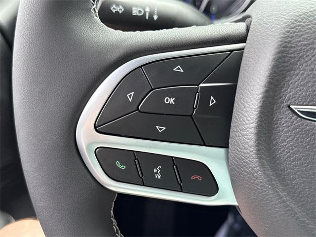 new 2025 Chrysler Pacifica car, priced at $42,191