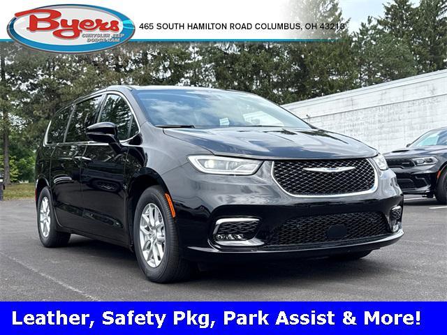 new 2025 Chrysler Pacifica car, priced at $42,191
